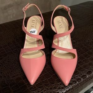 Le Chateau Pink/Rose LUXE Leather Strappy Heel. Made in Italy. EU 37